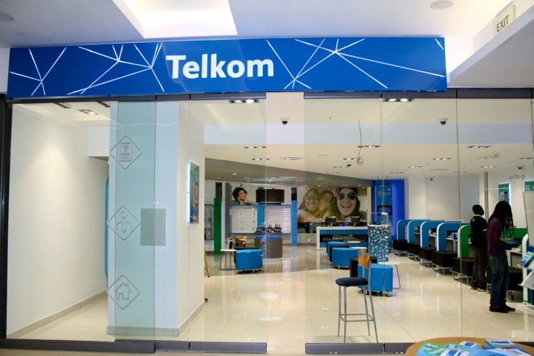 How does Telkom night data work